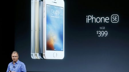 Apple представи най-евтиния си смартон – 4-инчовия iPhone SE