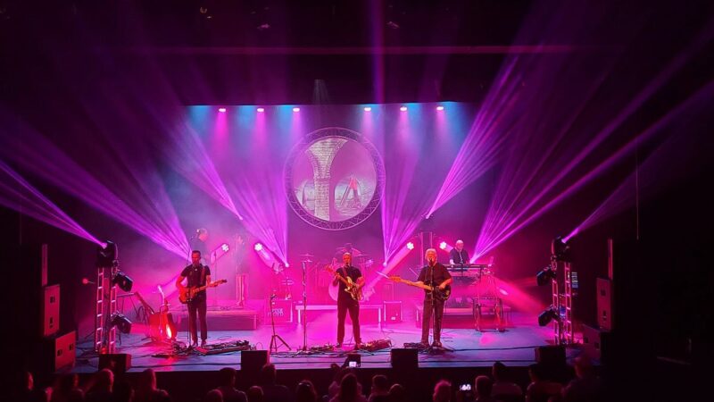 Емблематичното шоу “The Pink Floyd Experience” идва в България