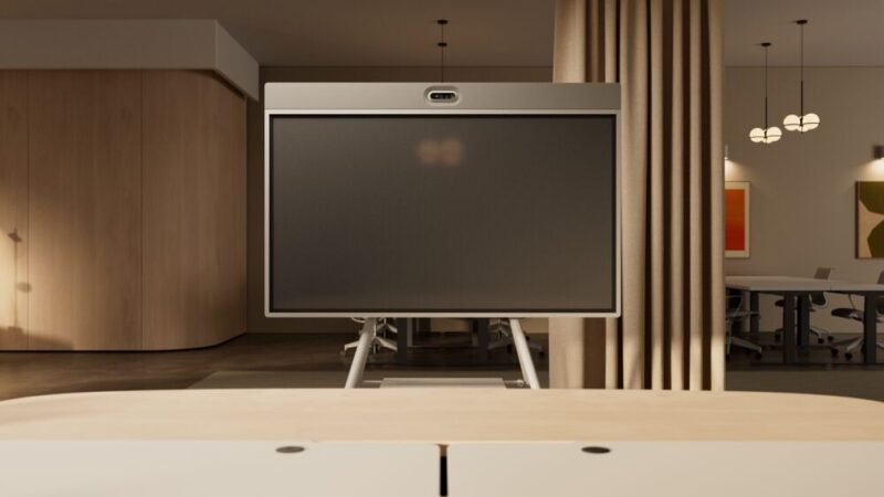 Logitech Rally Board 65 е конферентно решение всичко в едно от ново поколение
