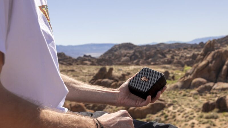 Как да изберем перфектната преносима Bluetooth колонка