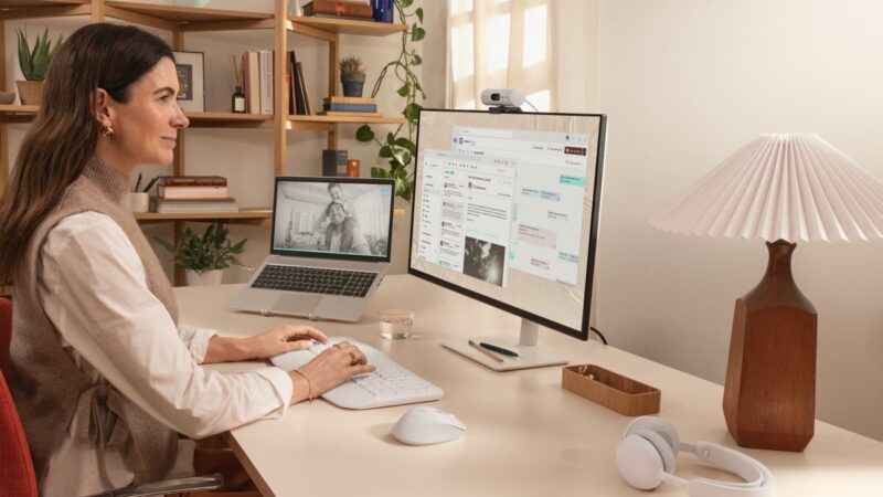 Logitech представя гамата Signature Comfort Plus